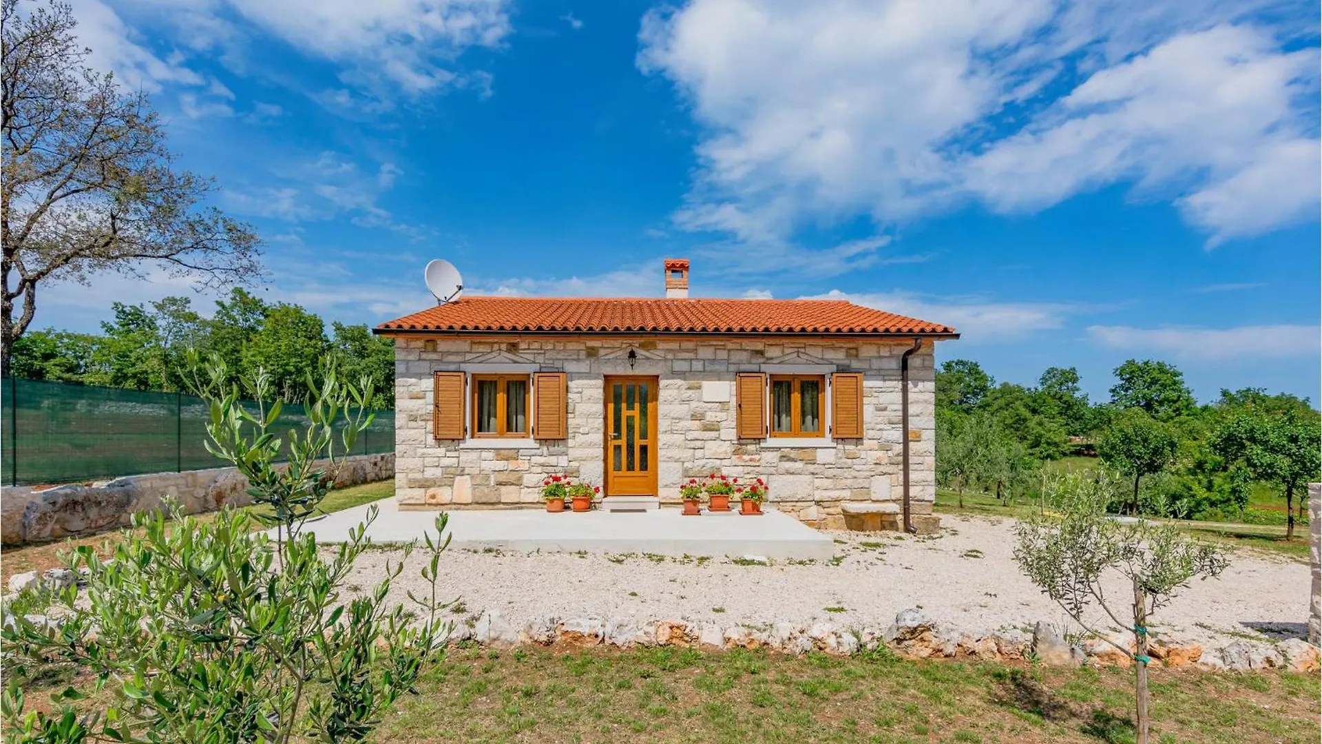 Beautiful Home In Zminj With Kitchen 0*,  Croacia